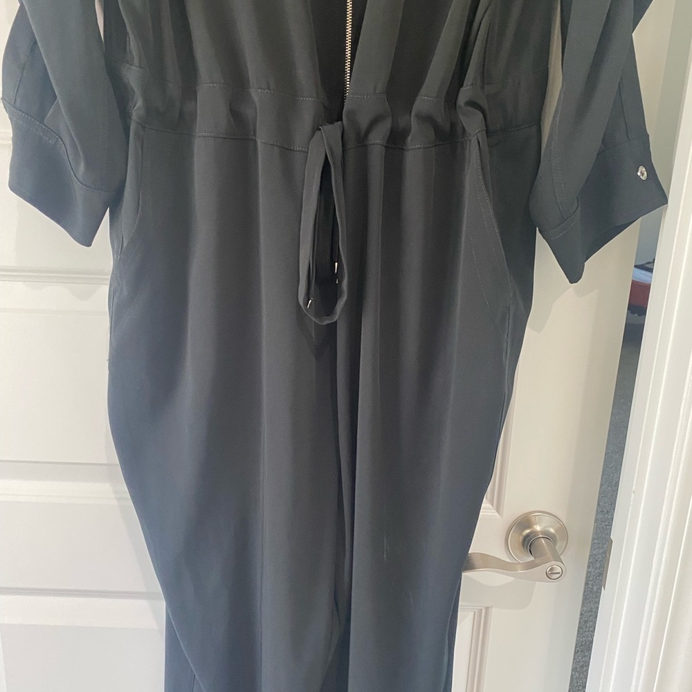 Gabrielle Union Black Long Sleeve Jumpsuit; Size Large - Picture 8 of 12